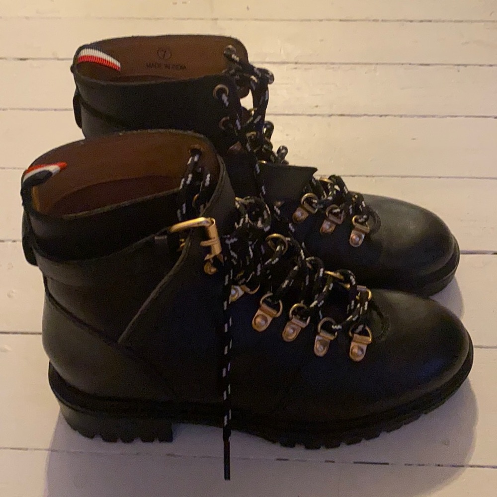 Urban Outfitters boots. Excellent condition.